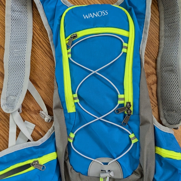Hydration Backpack - Picture 4 of 8
